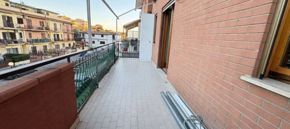 3غرفة منزل ذو طابقين في Fonte Nuova, Italy رقم 64550 8