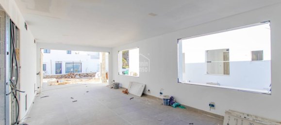 4 bedrooms Villa in Es Mercadal, Spain No. 5434 5