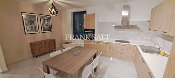 2 bedrooms Apartment in Valletta, Malta No. 7483 12
