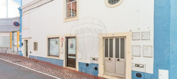 351m² Building in Lagoa, Portugal No. 60904 36