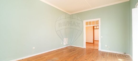 351m² Building in Lagoa, Portugal No. 60904 12