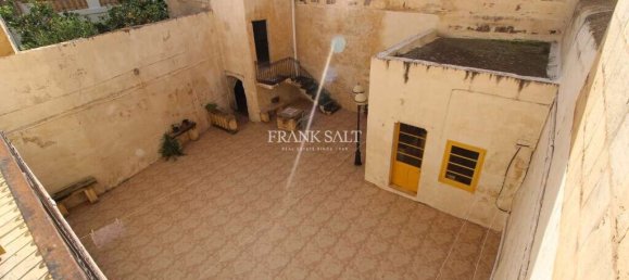 Adosado de 4 dormitorios en Victoria, Malta No. 537 12