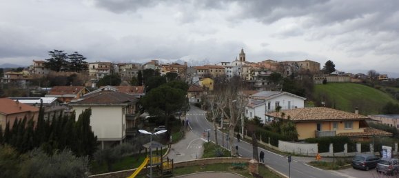 Квартира с 4 спальнями в Кастиленти, Италия № 330164 8