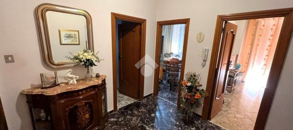 Квартира с 3 спальнями в Альтамура, Италия № 337735 4