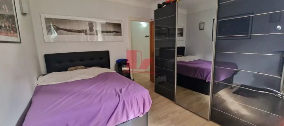 1 bedroom Apartment in Vanves, France No. 185547 4