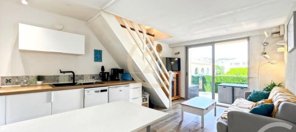 1 Schlafzimmer Doppelhaus in Calvi, France, Nr. 355903 4