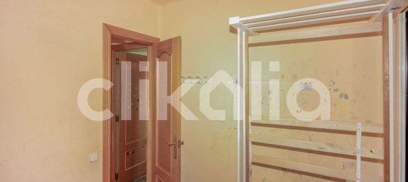 Apartamento de 4 dormitorios en Barcelona, Spain No. 168213 11