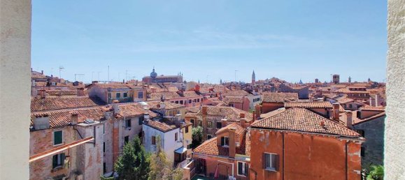 3 Schlafzimmer Penthouse in Venice, Italy, Nr. 61549 25
