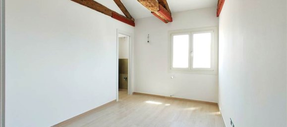 3 Schlafzimmer Penthouse in Venice, Italy, Nr. 61549 5