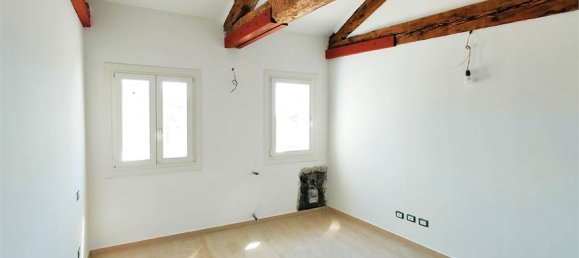 3 Schlafzimmer Penthouse in Venice, Italy, Nr. 61549 18