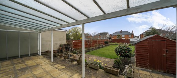 3 bedrooms House in London, United Kingdom No. 7661 11