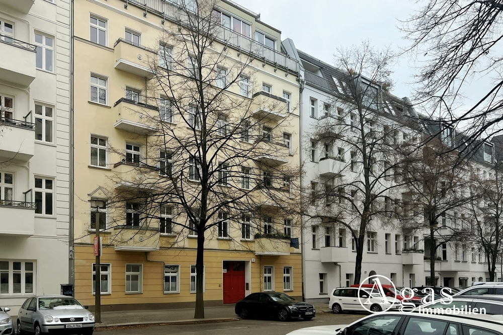 2 rooms Apartment in Prenzlauer Berg, Germany No. 49085