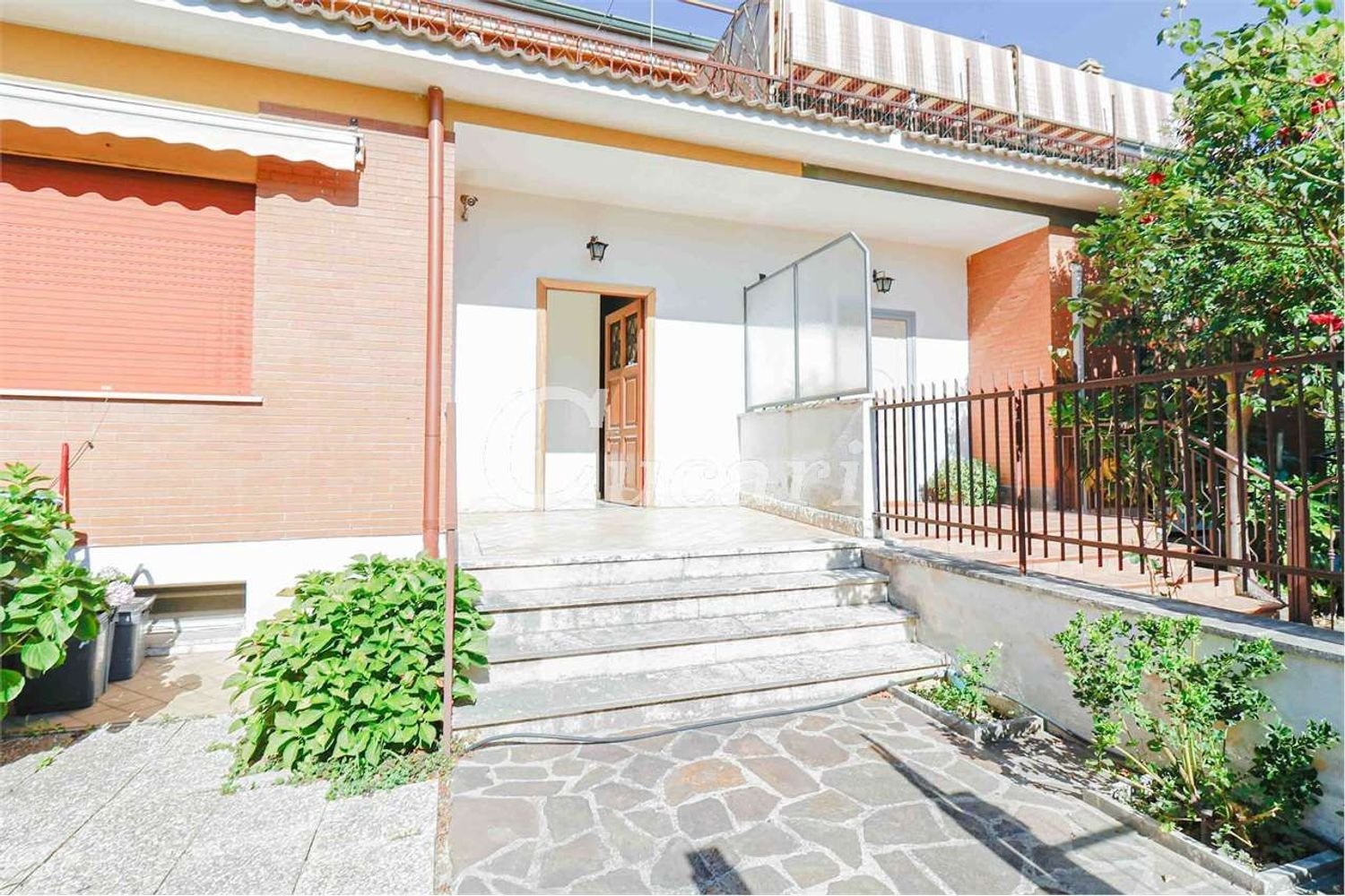 3 bedrooms Apartment in Marino, Italy No. 400103