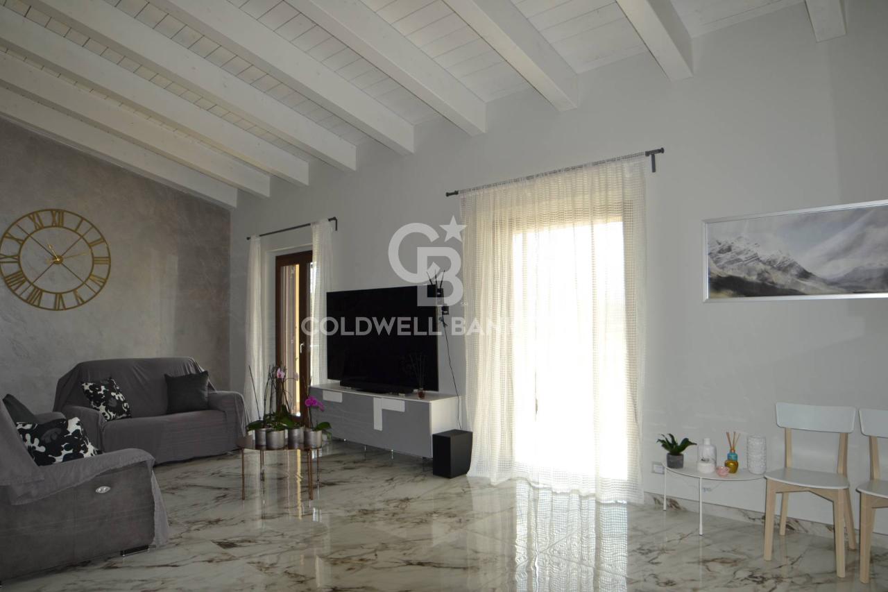 Apartamento de 10 divisões em Castel di Sangro, Italy N.º 14735