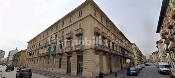 2 bedrooms Apartment in Turin, Italy No. 12214 33