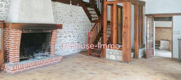 6 chambres Châteaux à Saint-Cyr-en-Val, France No. 48283 17