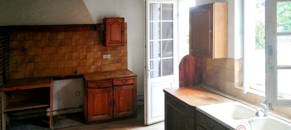 6 chambres Châteaux à Saint-Cyr-en-Val, France No. 48283 13