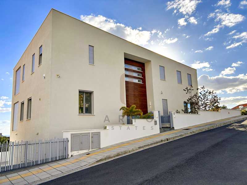 Villa T7 em Mouttagiaka, Cyprus N.º 20944