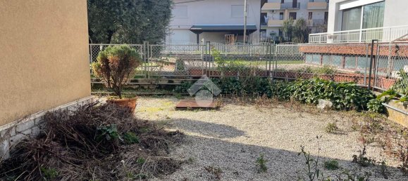 Villa de 4 divisões em Vittorio Veneto, Italy N.º 7303 40