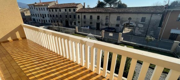 Villa de 4 divisões em Vittorio Veneto, Italy N.º 7303 26