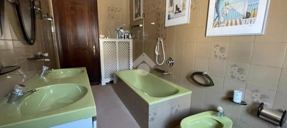 Villa de 4 divisões em Vittorio Veneto, Italy N.º 7303 32