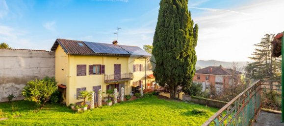 3 bedrooms House in Montemagno, Italy No. 263978 23