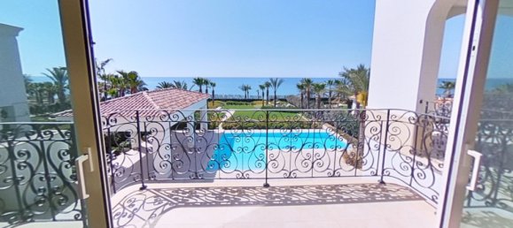 6 dormitorios villa en venta en Pervolia, Larnaka, Cyprus № 26492 7