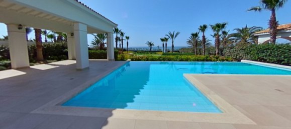 6 dormitorios villa en venta en Pervolia, Larnaka, Cyprus № 26492 6