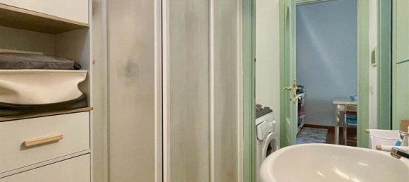 2غرفة شقة في Mantua, Italy رقم 250476 18