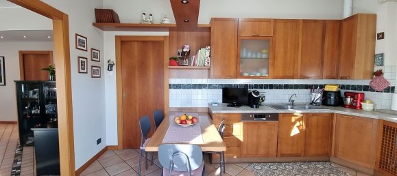 Квартира с 4 комнатами в Бругерио, Италия № 109230 27