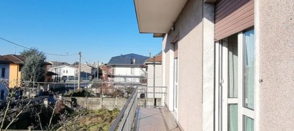 Квартира с 4 комнатами в Бругерио, Италия № 109230 28