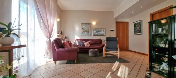 Квартира с 4 комнатами в Бругерио, Италия № 109230 19