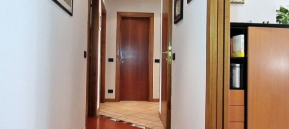 Квартира с 4 комнатами в Бругерио, Италия № 109230 38