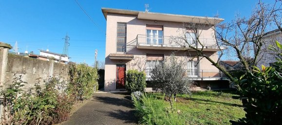 Квартира с 4 комнатами в Бругерио, Италия № 109230 10