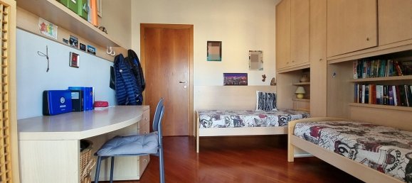 Квартира с 4 комнатами в Бругерио, Италия № 109230 40