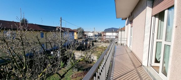 Квартира с 4 комнатами в Бругерио, Италия № 109230 29