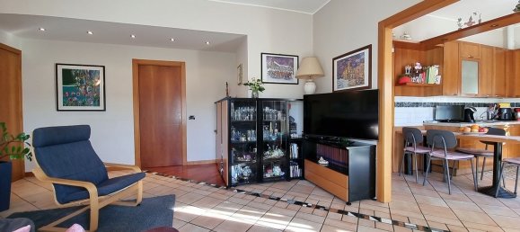 Квартира с 4 комнатами в Бругерио, Италия № 109230 21