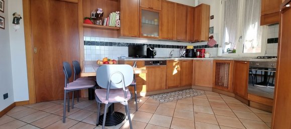 Квартира с 4 комнатами в Бругерио, Италия № 109230 26