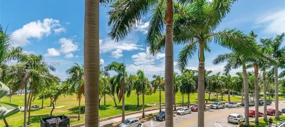1 Schlafzimmer Gewerbliche Immobilien in Miami, USA, Nr. 615716 10