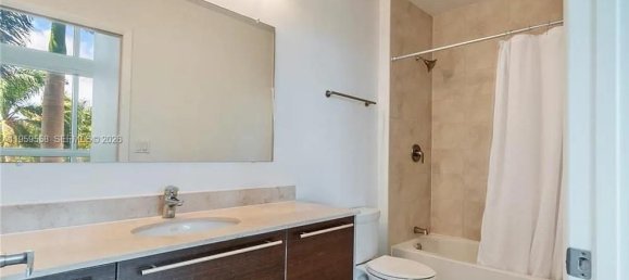 1 Schlafzimmer Gewerbliche Immobilien in Miami, USA, Nr. 615716 17