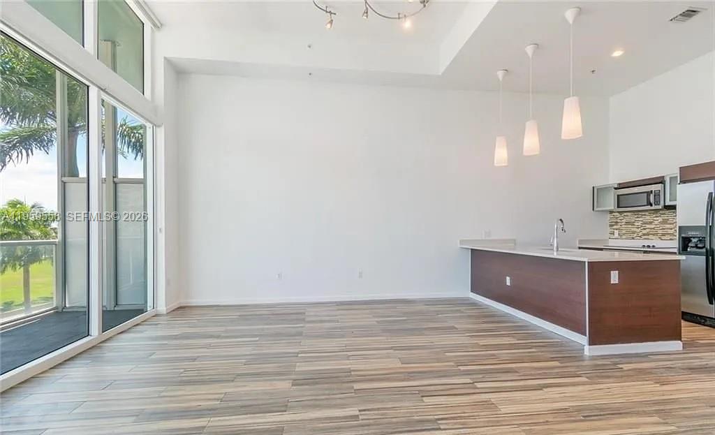 1 Schlafzimmer Gewerbliche Immobilien in Miami, USA, Nr. 615716