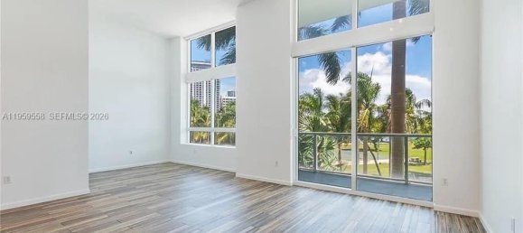 1 Schlafzimmer Gewerbliche Immobilien in Miami, USA, Nr. 615716 23