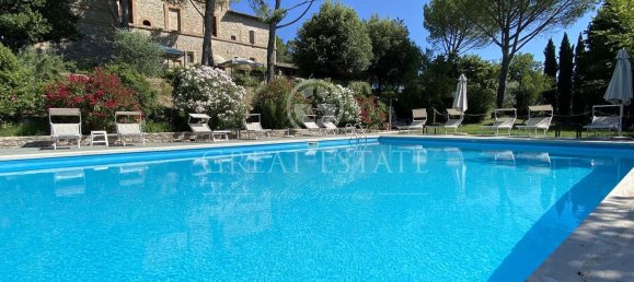 25 rooms House in Corciano, Italy No. 55857 45