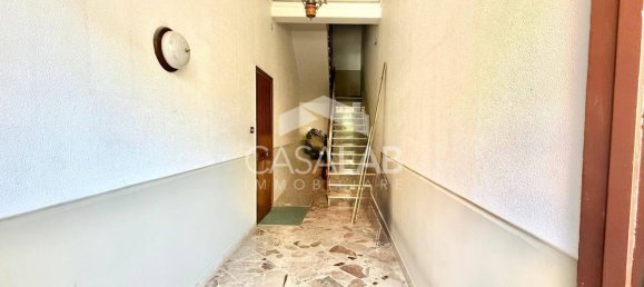 Квартира с 3 спальнями в Капачи, Италия № 376642 15