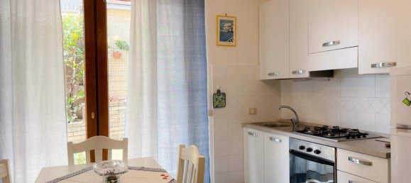 2-salle Appartement à Fiuggi, Italy No. 106750 4