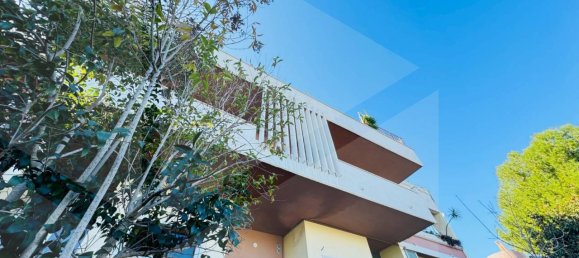 3-salle Appartement à Pescara, Italy No. 22441 9