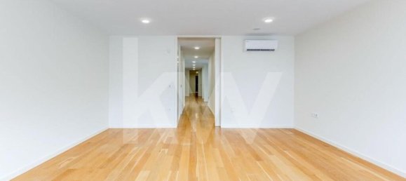 4 Schlafzimmer Haus in Madalena, Portugal, Nr. 136233 8