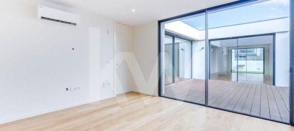 4 Schlafzimmer Haus in Madalena, Portugal, Nr. 136233 24