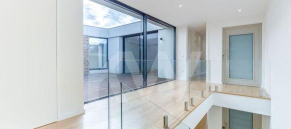 4 Schlafzimmer Haus in Madalena, Portugal, Nr. 136233 13