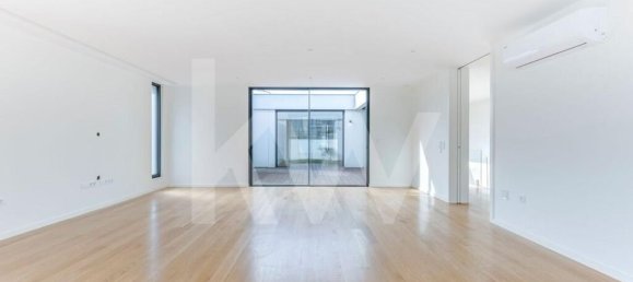 4 Schlafzimmer Haus in Madalena, Portugal, Nr. 136233 19